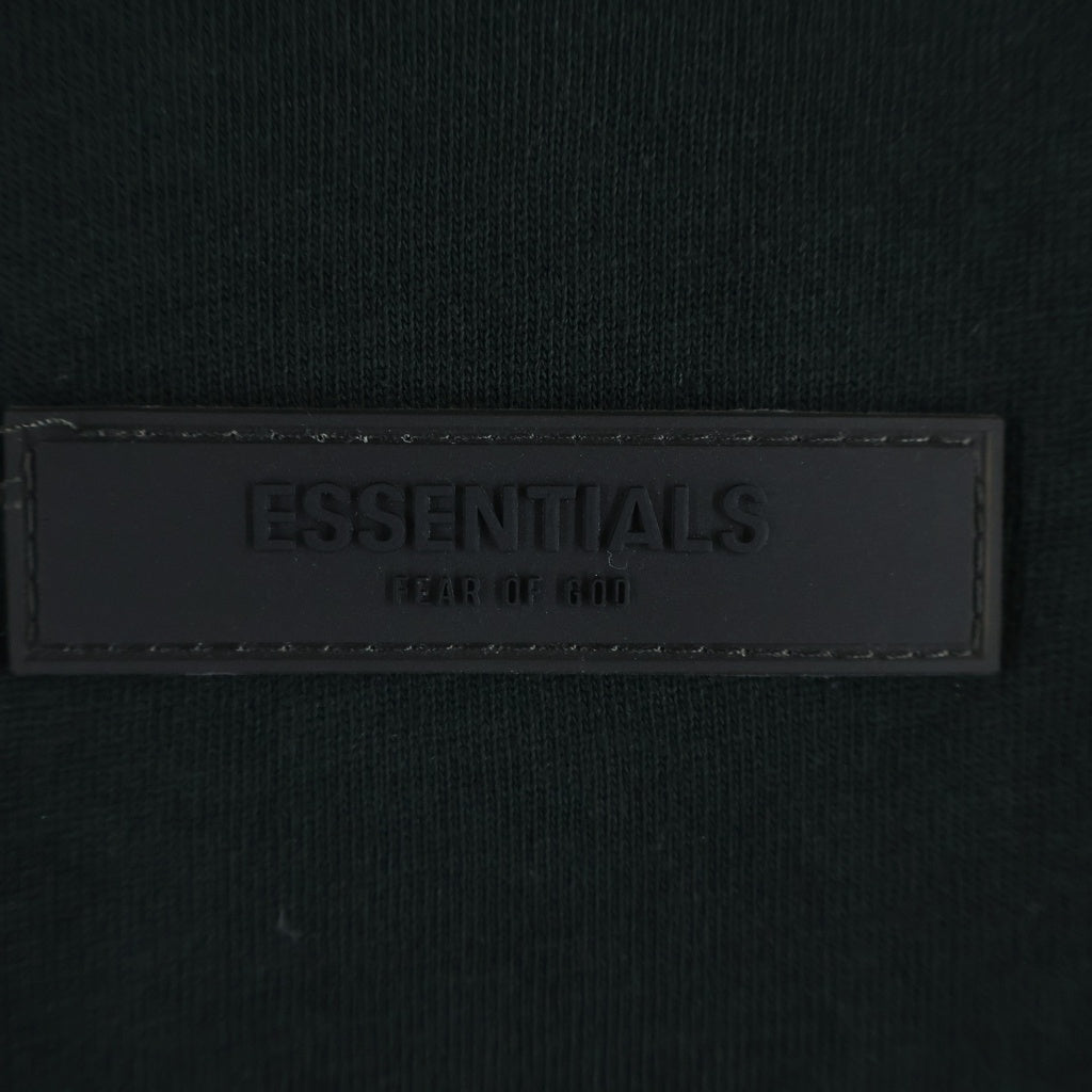 FEAR OF GOD ESSENTIALS(フィアオブゴッド エッセンシャルズ) Felt Logo Mockneck S/S T-Shirts フェルトロゴモックネックTシャツ 半袖Tシャツ ダークグレー