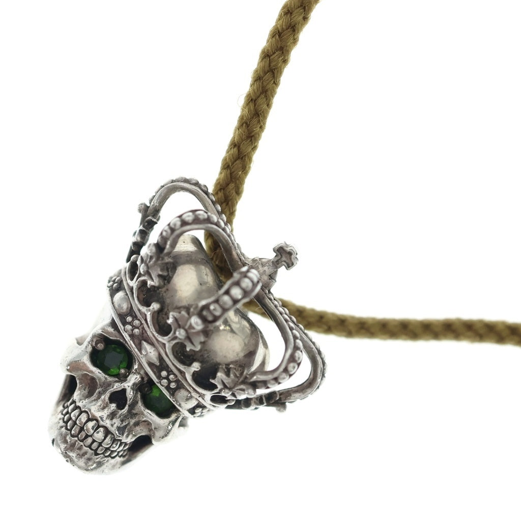 Justin Davis(ジャスティンデイヴィス) ESSENTIAL SKULL PENDANT エッセンシャル スカル ペンダントトップ シルバー/グリーン