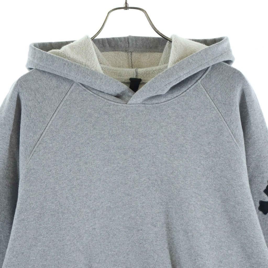 CHROME HEARTS(クロムハーツ) Y NOT Cemetery Cross Leather Patch Pullover Hoodie ワイノット セメタリークロスレザーパッチプルオーバーフーディー クロスパッチ付きスウェットパーカー グレー