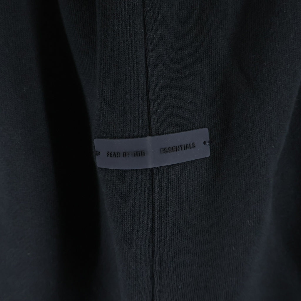 FEAR OF GOD ESSENTIALS(フィアオブゴッド エッセンシャルズ) Logo Sweat Shorts ロゴスウェットショーツ ラバーロゴスウェットハーフパンツ ブラック