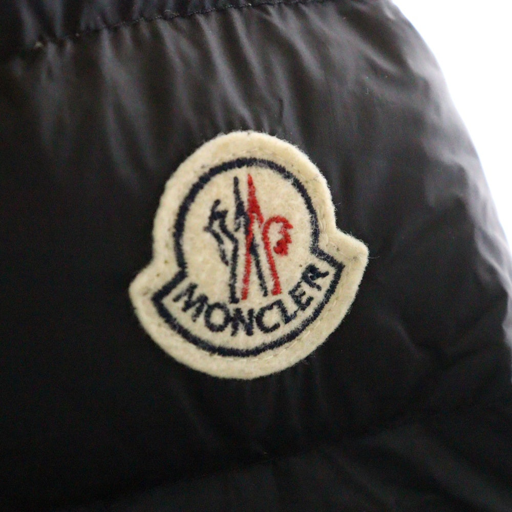 MONCLER(モンクレール) NORBERT GIUBBOTTO BLACK ロゴパッチ ジップアップ ダウンジャケット ブラック 420914131305 53329