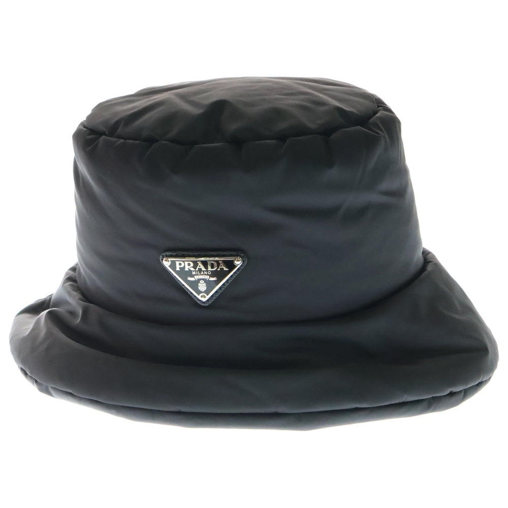 PRADA(プラダ) トライアングル 三角ロゴプレート ナイロンダウンバケットハット 帽子 ブラック 1HC248 2DV4