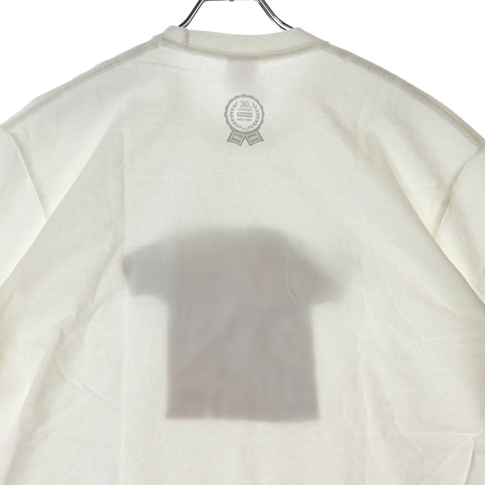 SUPREME(シュプリーム) 24SS 30th Anniversary First Tee 30周年 アニバーサリー ファースト プリント クルーネック 半袖Tシャツ カットソー ホワイト