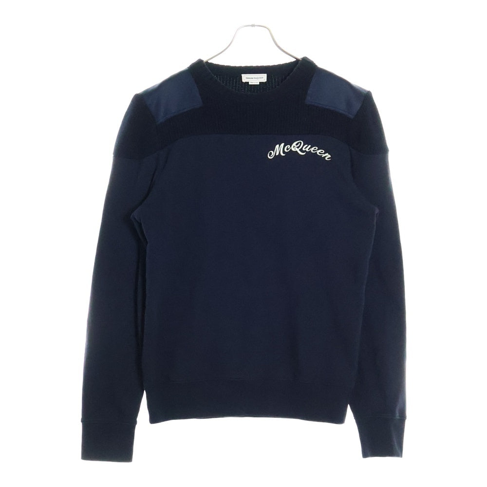 Alexander McQueen(アレキサンダーマックイーン) フロント 刺繍ロゴ ショルダー切り替え クルーネック スウェットトレーナー ネイビー 567343 QNX43