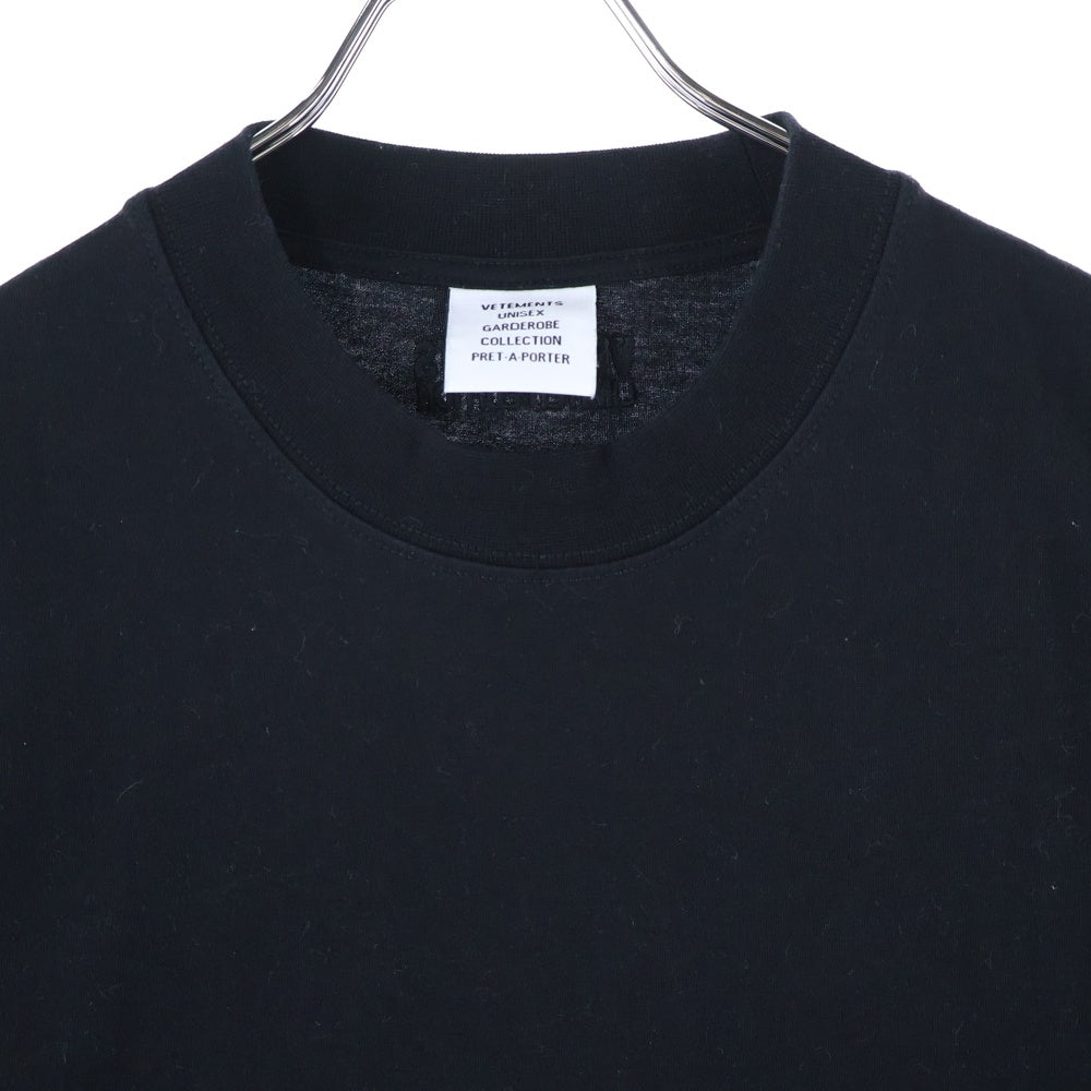 VETEMENTS(ヴェトモン) 25SS Only フロントプリント 半袖Tシャツ カットソー ブラック UA53TR160B