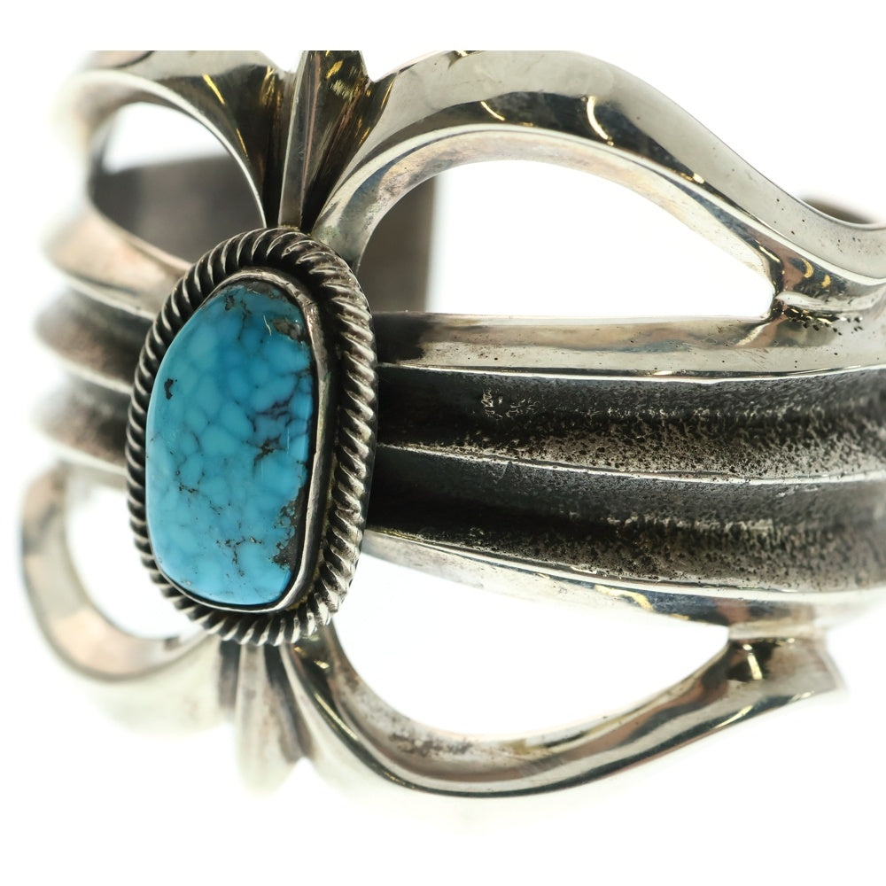 INDIAN JEWELRY(インディアンジュエリー) ナバホ族 Aaron Anderson アーロン・アンダーソン作 ローンマウンテン ターコイズ トゥファキャスト バングル ブレスレット シルバー