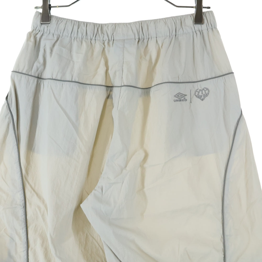 UMBRO(アンブロ) ×HTH フルジップ ナイロン パンツ クリーム
