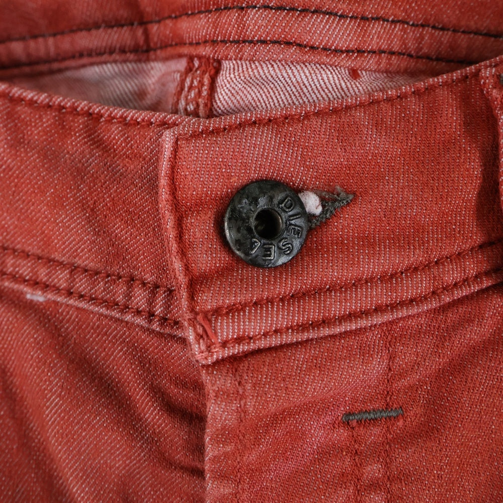 DIESEL(ディーゼル) SLEENKER スリムフィット クラッシュ加工 ストレートデニムパンツ ジーンズ レッド