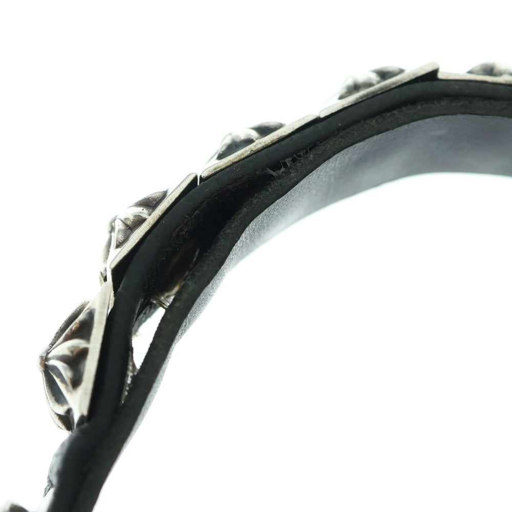 CHROME HEARTS(クロムハーツ) ZERO STUD SNGL ROW ゼロ ピラミッド スタッズ シングル レザー ブレスレット シルバー/ブラック