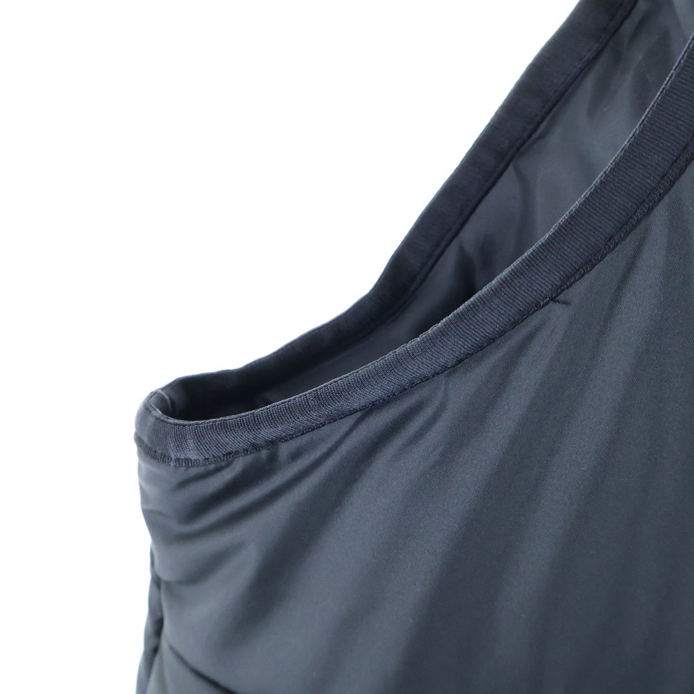 NIKE(ナイキ) 胸ロゴ刺繍 ジップアップ ナイロン ダウンベスト ブラック DD6870-010