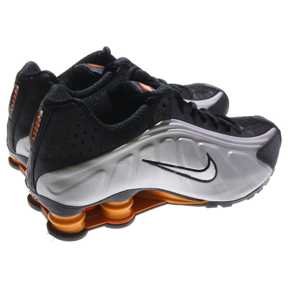 NIKE(ナイキ) SHOX R4 Black/Bright Mandarin ショックス ローカットスニーカー シューズ シルバー/ブラック US8.5/26.5cm HQ1988-003