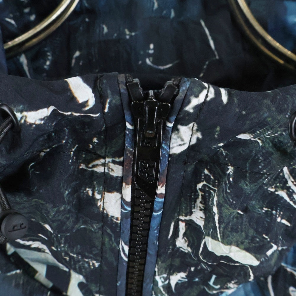 DIESEL(ディーゼル) J-WARRETT-POSTER 総柄 ナイロン ジップアップジャケット フーディー マルチ