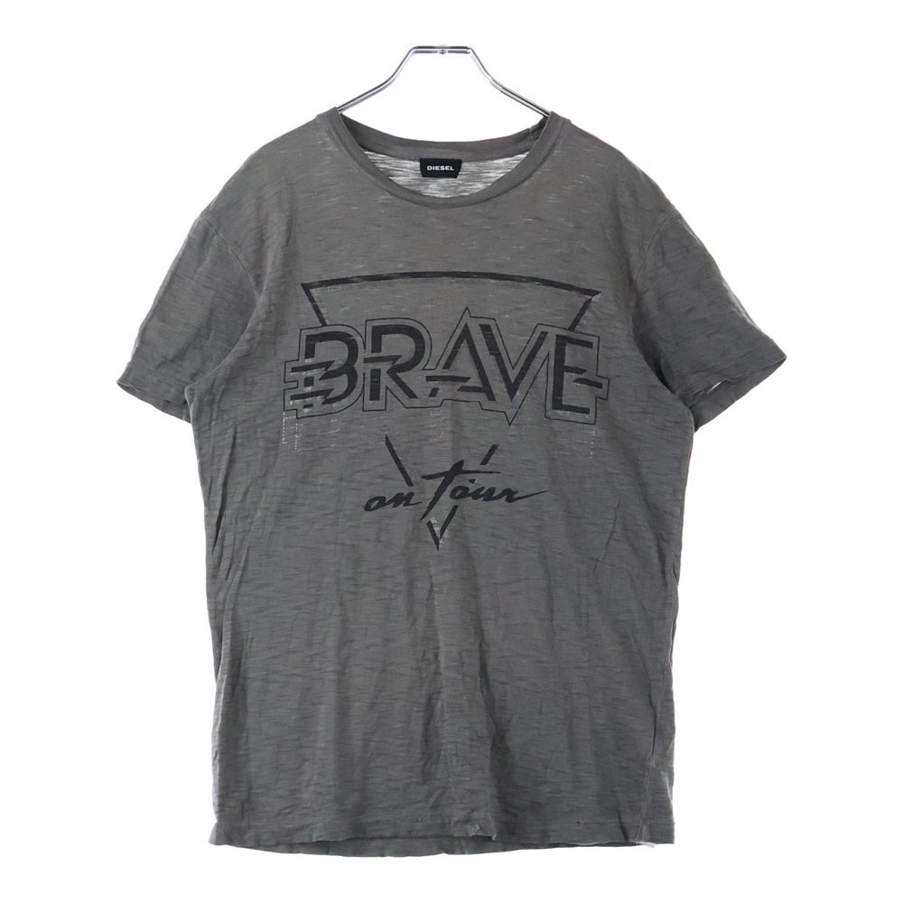 DIESEL(ディーゼル) BRAVE on Tour フロント プリント 半袖Tシャツ カットソー グレー