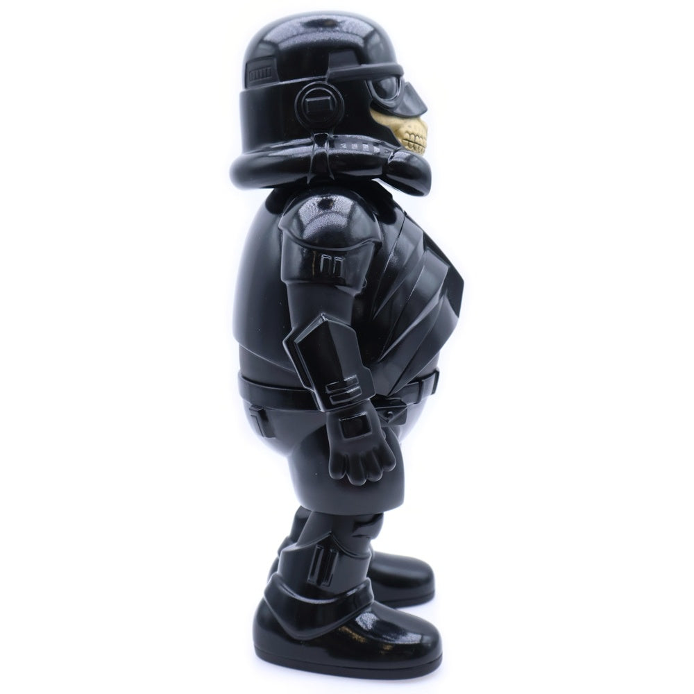 Ron English(ロン・イングリッシュ) ×Made by Monsters Police Grin Black Stormtrooper Bone Grin メイドバイモンスター ポリスグリン ストームトルーパー 世界333個限定 フィギュア
