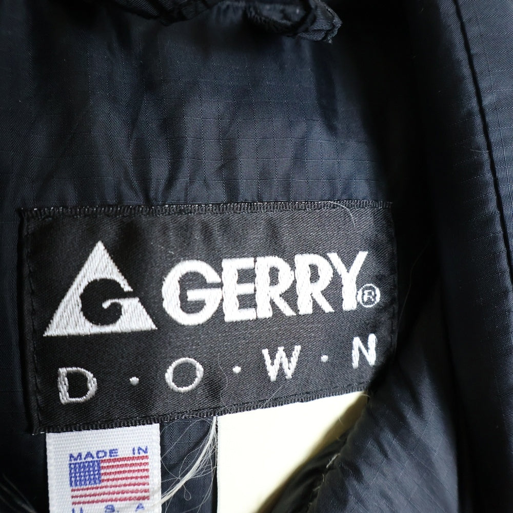 GERRY(ジェリー) ナイロン地 ダウンベスト ブラック