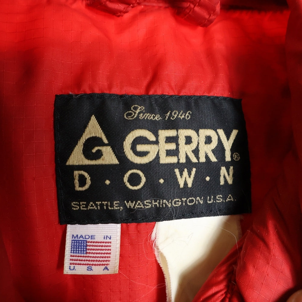 GERRY(ジェリー) ナイロン地 ダウンベスト レッド