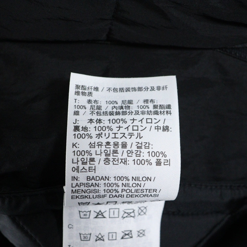 NIKE(ナイキ) 23SS ×PEACEMINUSONE G-Dragon 23SS NRG CF 2+1 ピースマイナスワン 韓国限定 ロゴ刺繍 バックプリント ダウンベスト ブラック DR0099-010