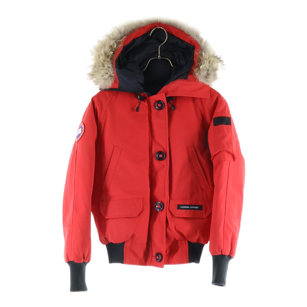 CANADA GOOSE(カナダグース) CHILLIWACK BOMBER ロゴワッペン チリワックボンバー ジップアップ ファー フーディー ダウンジャケット レッド 7950LA レディース