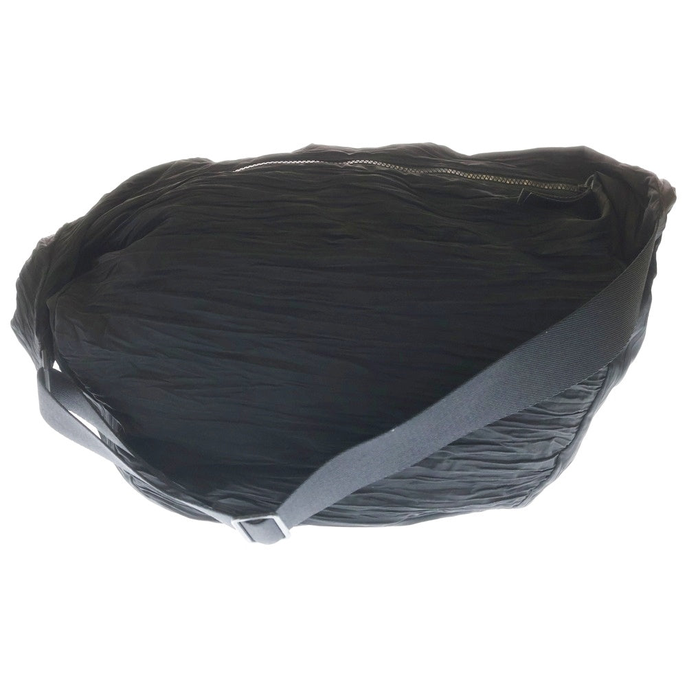 COS(コス) COS PLEATED CROSSBODY BAG プリーツ クロス ボディーバッグ ブラック