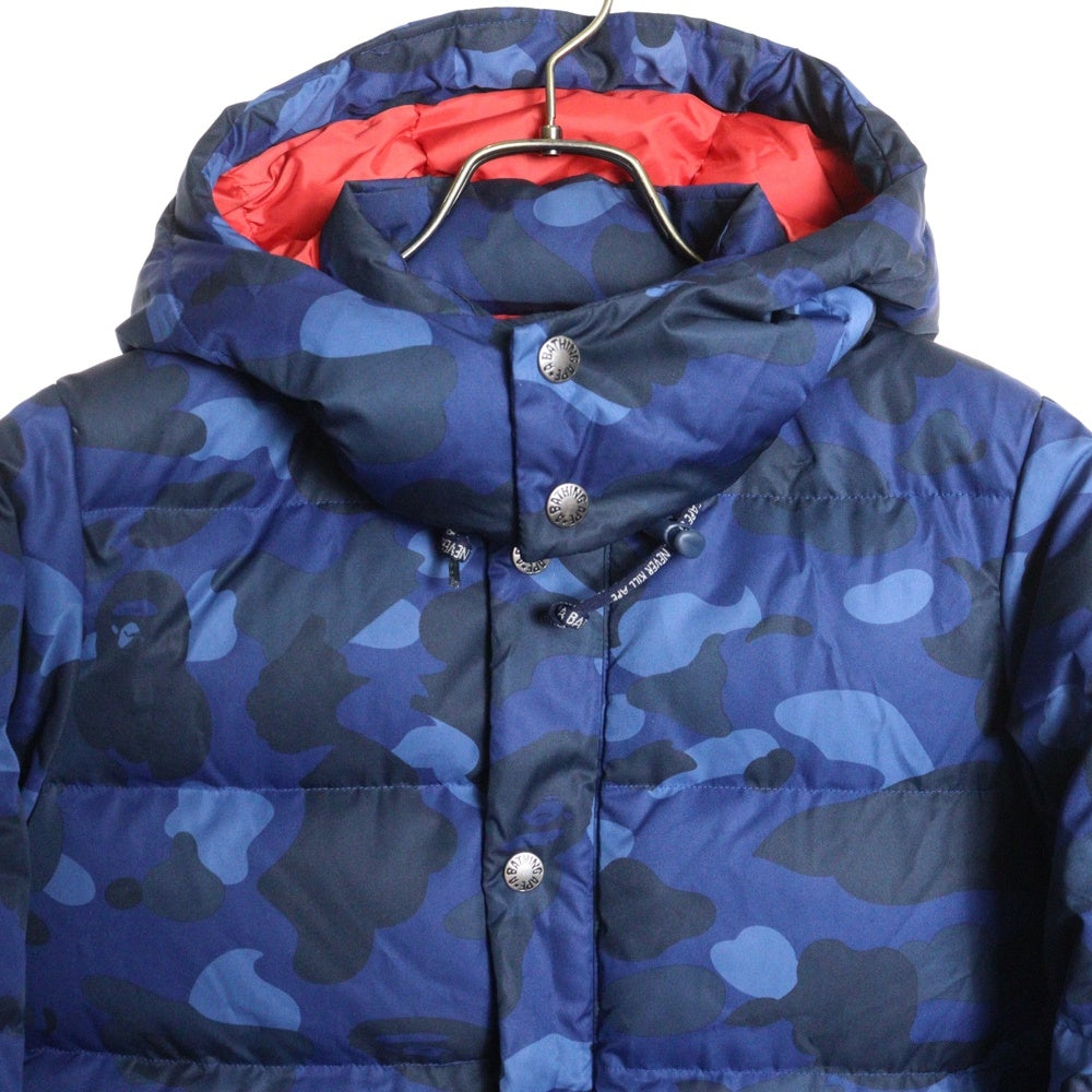 A BATHING APE(アベイシングエイプ) エイプカモ ダウンジャケット ブルー 001HJ0702007X レディース