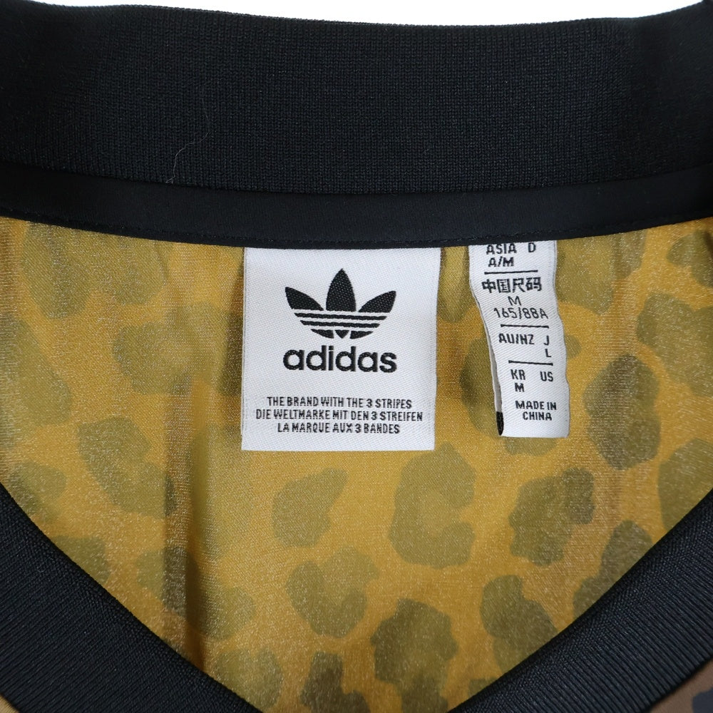 adidas(アディダス) 25SS SATIN JERSEY フロントロゴ レオパード サテンジャージ 半袖Tシャツ ブラウン KA2671