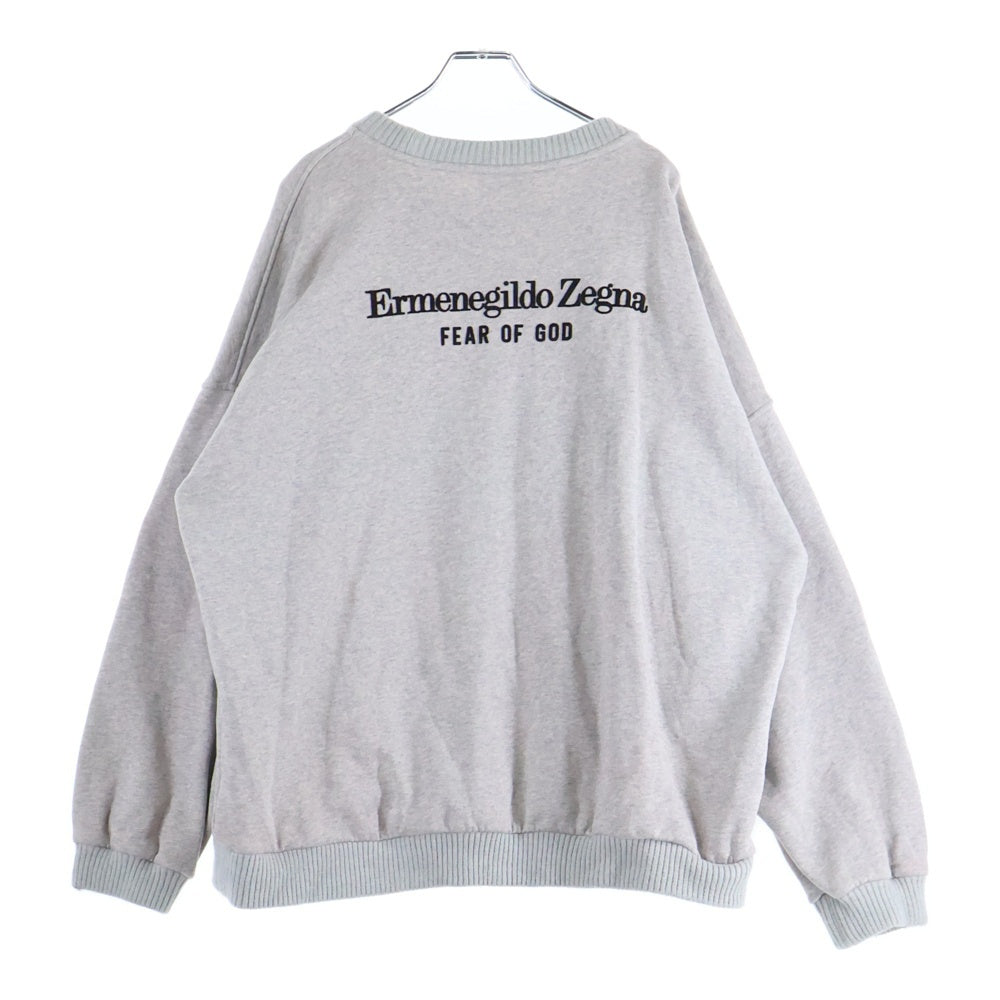 FEAR OF GOD ESSENTIALS(フィアオブゴッド エッセンシャルズ) ×Ermenegildo Zegna エルメネジルドゼニア アップリケロゴ クルーネックスウェットトレーナー グレー