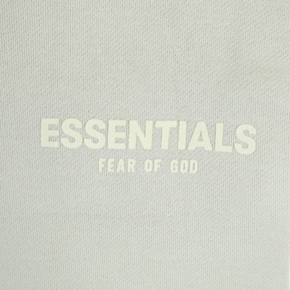 FEAR OF GOD ESSENTIALS(フィアオブゴッド エッセンシャルズ) SHORT PANTS フェルトロゴ スウェットハーフパンツ ショーツ ベージュ