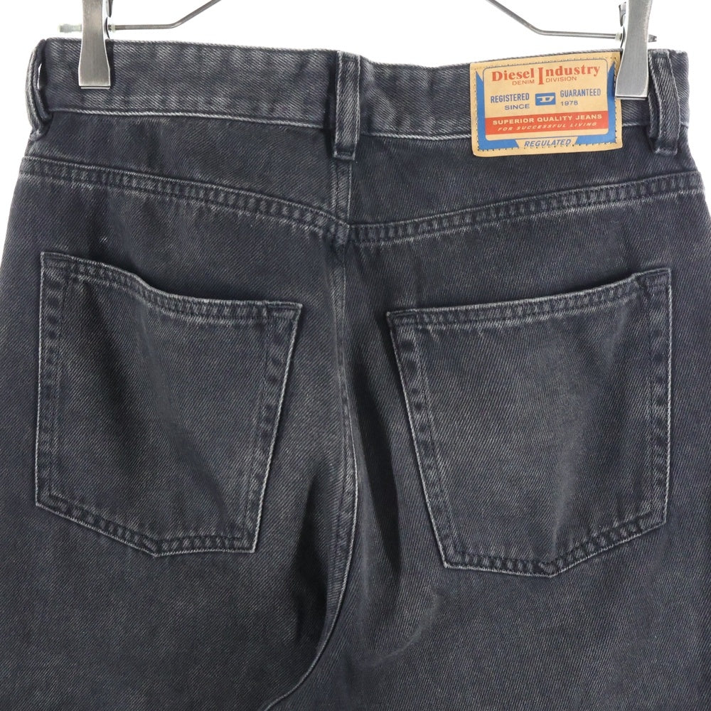 DIESEL(ディーゼル) Relaxed Jeans 1996 D-SIRE リラックス ルーズフィット ウォッシュド デニムパンツ ブラック A06926