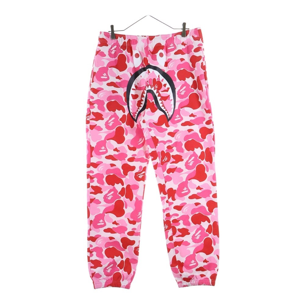 A BATHING APE(アベイシングエイプ) Camo shark Sweat Regular Fit Sweat Pants カモ シャーク レギュラー フィット スウェットパンツ ピンク 001PTL301011M