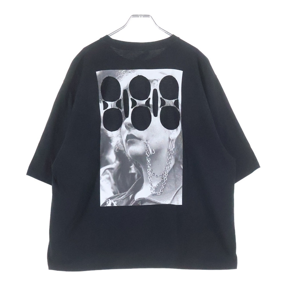 RAF SIMONS(ラフシモンズ) 19SS CROPPED T-SHIRT WITH CUT OUTS IN THE BACK グラフィティ バックプリント 半袖Tシャツ カットソー ブラック