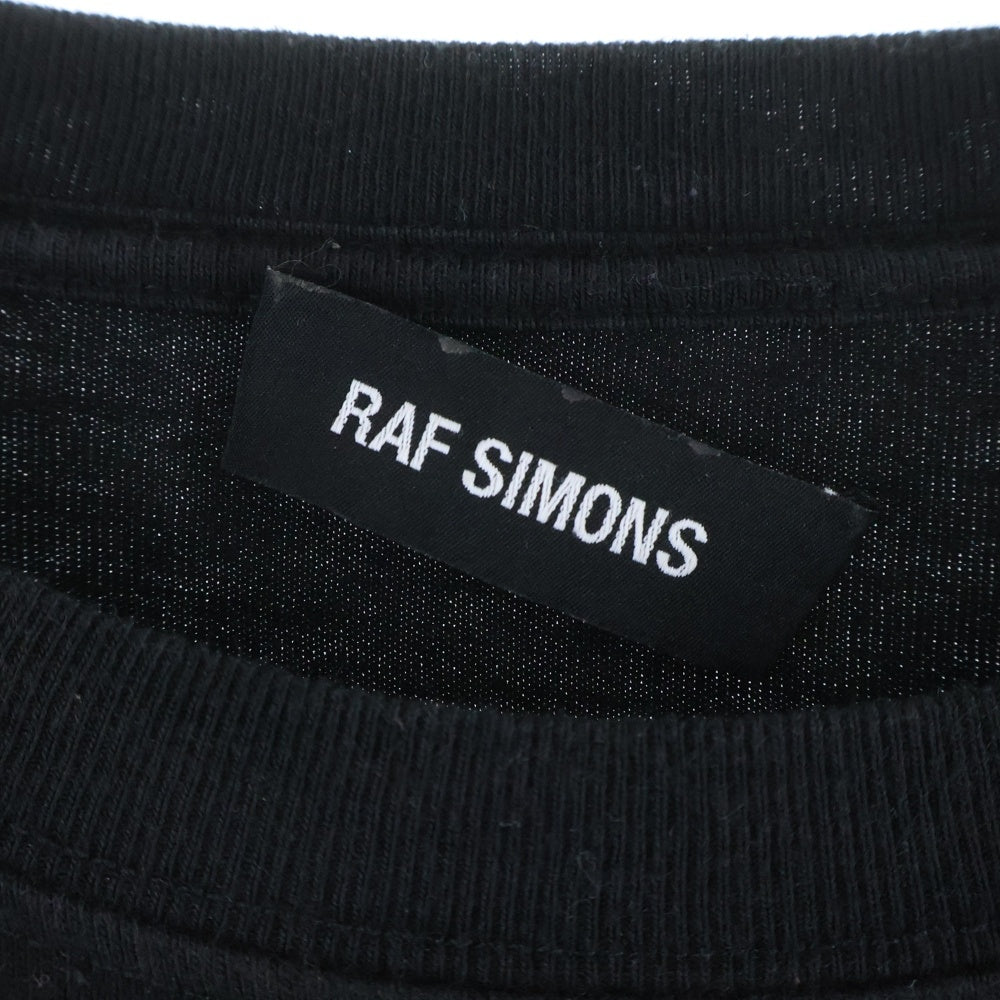 RAF SIMONS(ラフシモンズ) 19SS CROPPED T-SHIRT WITH CUT OUTS IN THE BACK グラフィティ バックプリント 半袖Tシャツ カットソー ブラック