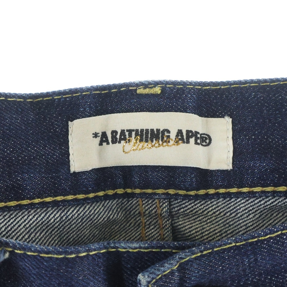 A BATHING APE(アベイシングエイプ) クラウンエイプロゴ刺繍 ワイドストレート デニムパンツ インディゴ