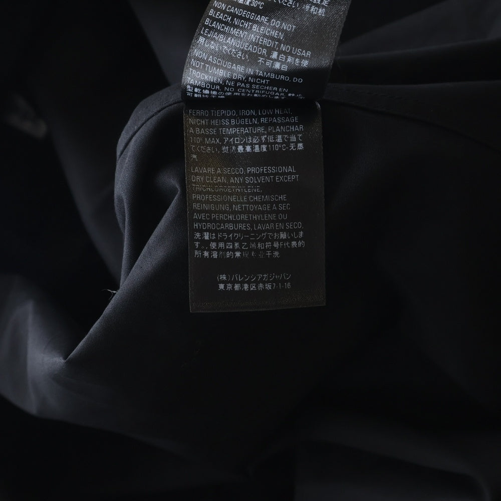 BALENCIAGA(バレンシアガ) 胸ポケット ロゴエンブロイダリー ボタンダウン 長袖シャツ ブラック 621896 TIM39