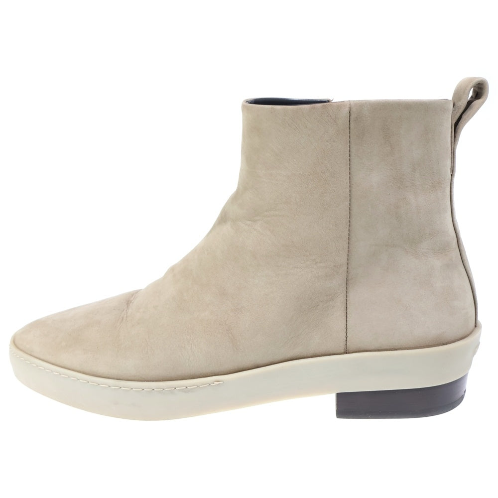 FEAR OF GOD(フィアオブゴッド) 6thコレクション チェルシーサンタフェ スエード サイドジップ ローヒール ショートブーツ ベージュ