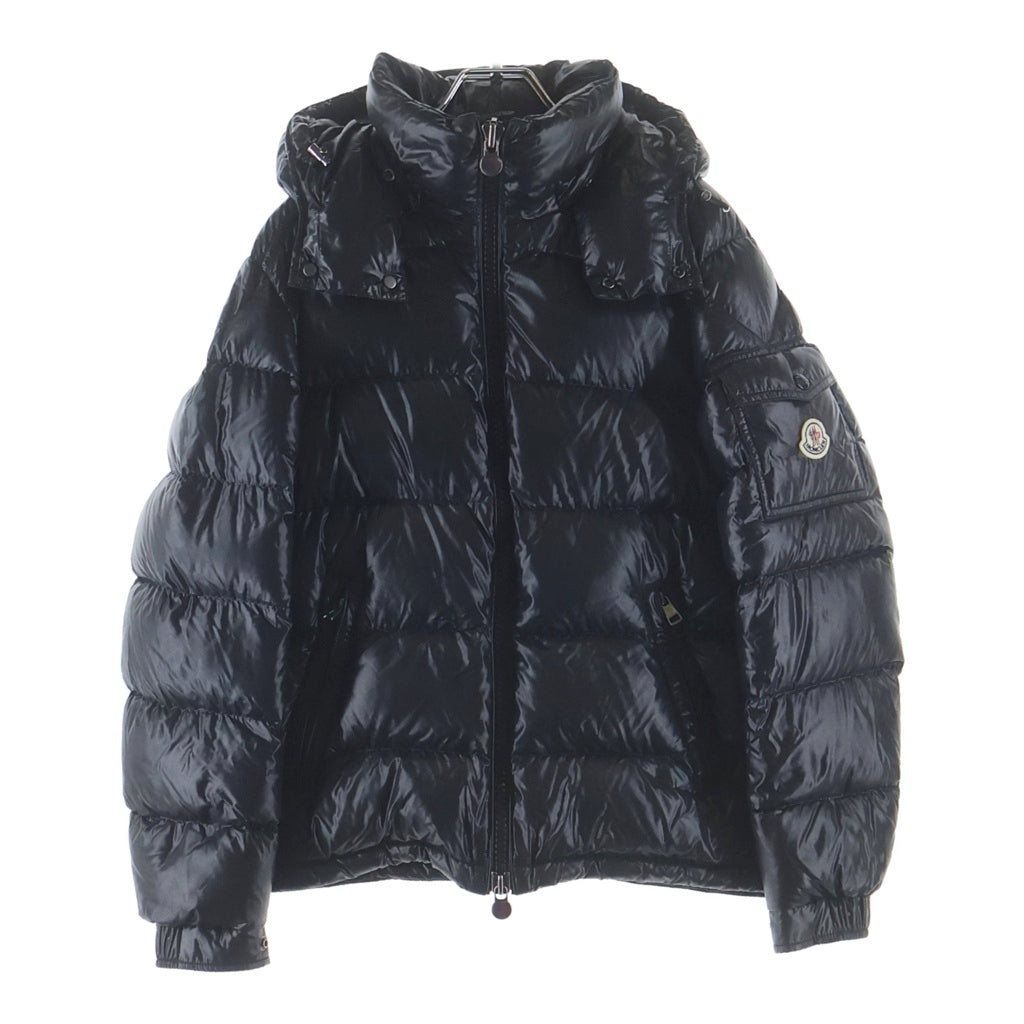 MONCLER(モンクレール) 24AW MAYA マヤ ワッペンロゴ フーデッド ジップアップ ダウンジャケット ブラック