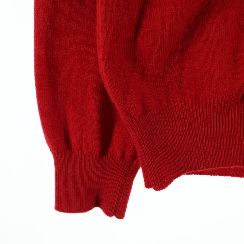 PLAY COMME des GARCONS(プレイコムデギャルソン) V-Neck Cardigan With Red Emblem ブイネック カーディガン ウィズ レッドエンブレム ロゴ刺繍 ニット カーディガン レッド AX-N008