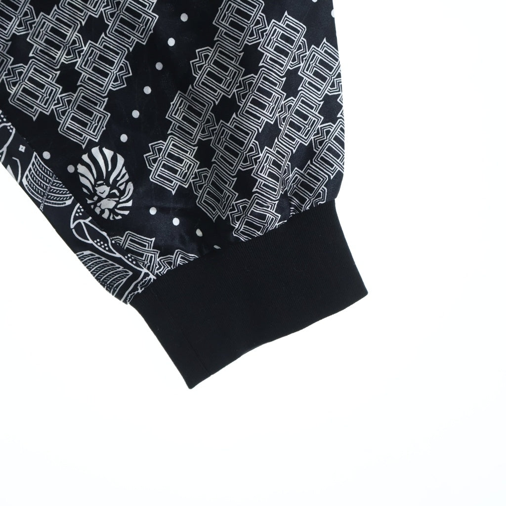 A BATHING APE(アベイシングエイプ) ベイプブラック ペイズリー柄 シルク クルーネック 長袖ポケットTシャツ ブラック BBKLTTE2114MG