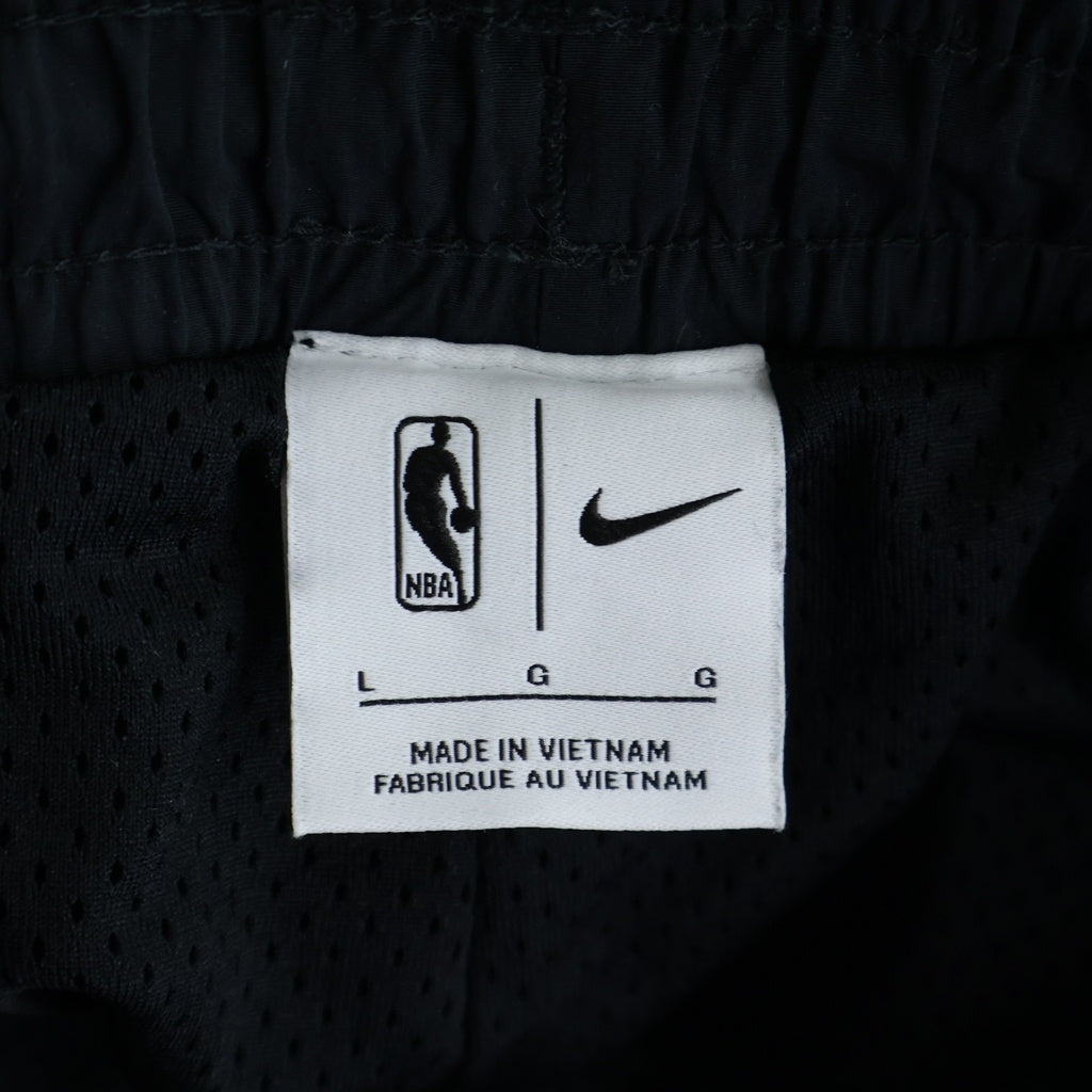 KITH(キス) × NIKE × New York Knicks ナイキ ニューヨークニックス フロントロゴ ナイロンショーツ ハーフパンツ ブラック CZ3764-010
