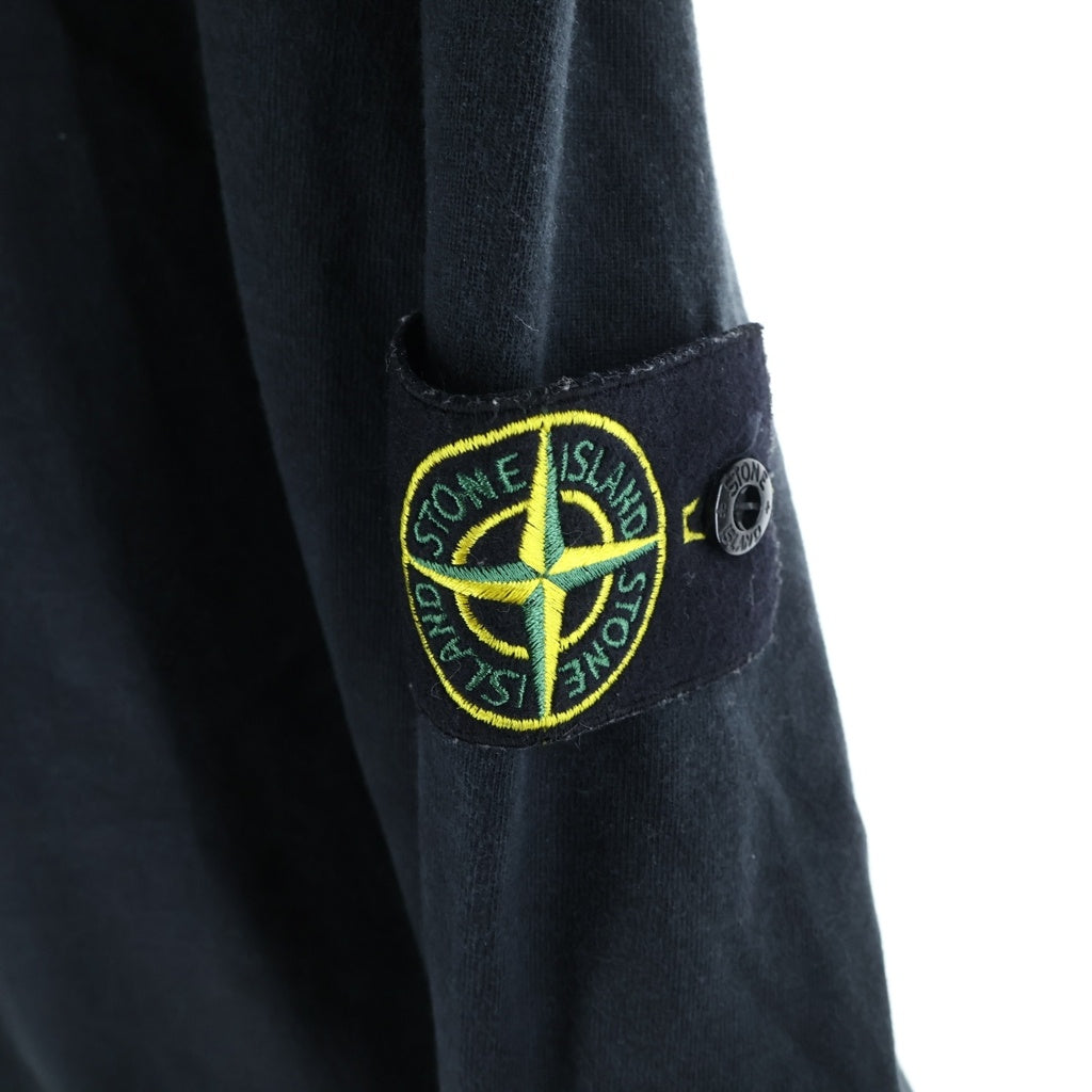 STONE ISLAND(ストーンアイランド) GARMENT DYED ガーメントダイ ワッペンロゴ付き クルーネック スウェットトレーナー ブラック 791563750