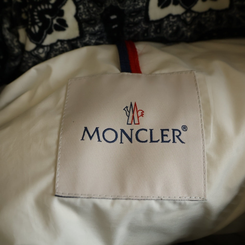 MONCLER(モンクレール) 23AW GARTEMPE GIUBBOTTO ガルテンプ ペイズリー総柄 ベルベットダウンジャケット フーディ ブラック I20911A00022 596X4