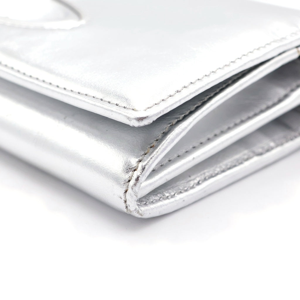 Vivienne Westwood(ヴィヴィアンウエストウッド) Metalic Leather Wallet Bag メタリック レザー ウォレット ショルダー バッグ シルバー