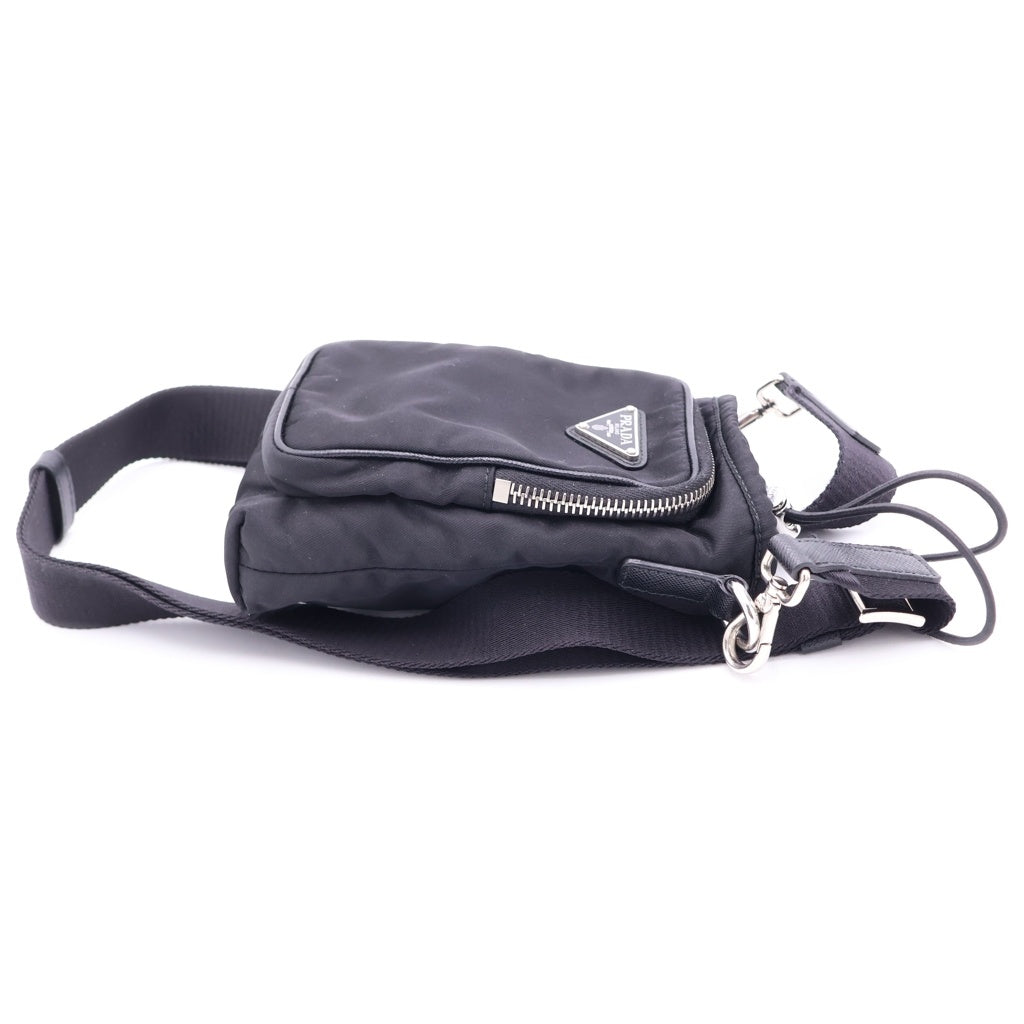 PRADA(プラダ) Re-Nylon 三角プレート付きフォンポーチ ナイロンショルダーバッグ ブラック 2ZH155