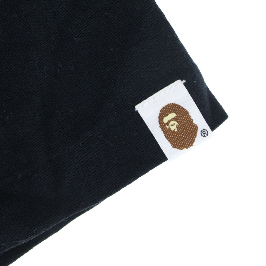 A BATHING APE(アベイシングエイプ) ×カクタスジャック ×ドントリヴァー フロントロゴプリント クルーネック 半袖Tシャツ カットソー ブラック 001TEH731928C