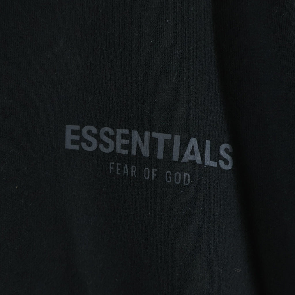 FEAR OF GOD ESSENTIALS(フィアオブゴッド エッセンシャルズ) リフレクター ロゴプリント スウェットパーカー フーディー ブラック