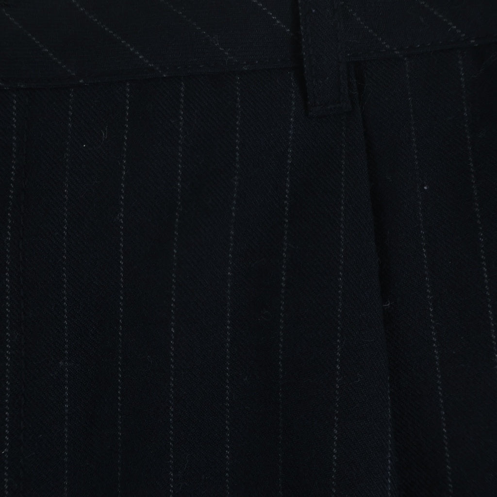 STUSSY(ステューシー) 24SS Volume Pleated Short Stripe ボリュームプリーツドショートストライプパンツ ショーツ ネイビー