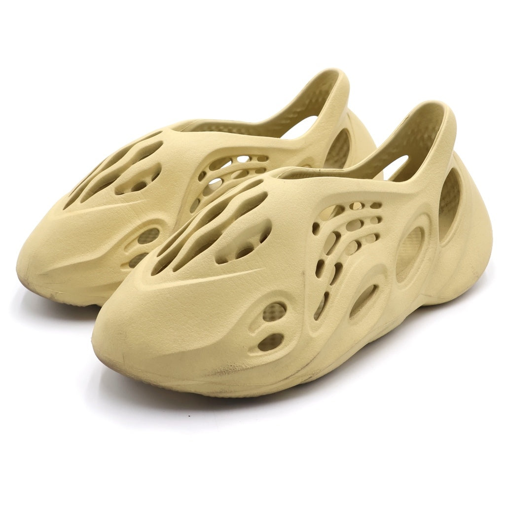 adidas(アディダス) YEEZY Foam Runner Sulfur イージーフォームランナー サルファー サンダル ベージュ US9/27.5cm GV6775