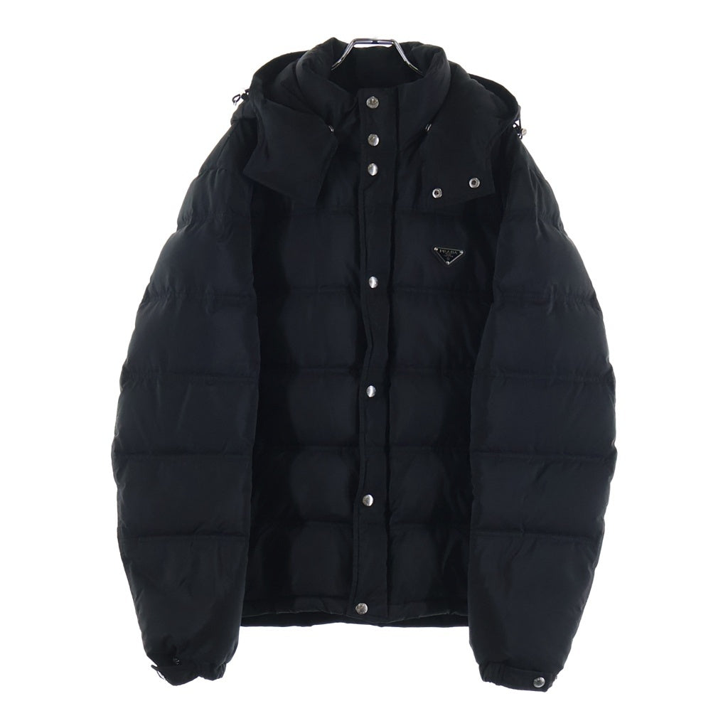 PRADA(プラダ) PIUMINO Jacket トライアングルロゴ パッチ ダウンジャケット ブラック SGH070