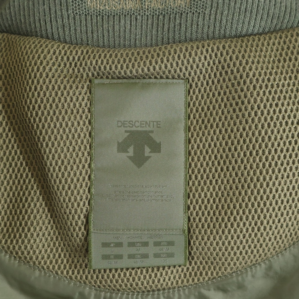 DESCENTE(デサント) 21AW ALLTERRAIN MIZUSAWA DOWN 水沢ダウン オルテライン マウンテニア ダウンジャケット フーディ カーキ DAMSGK30U