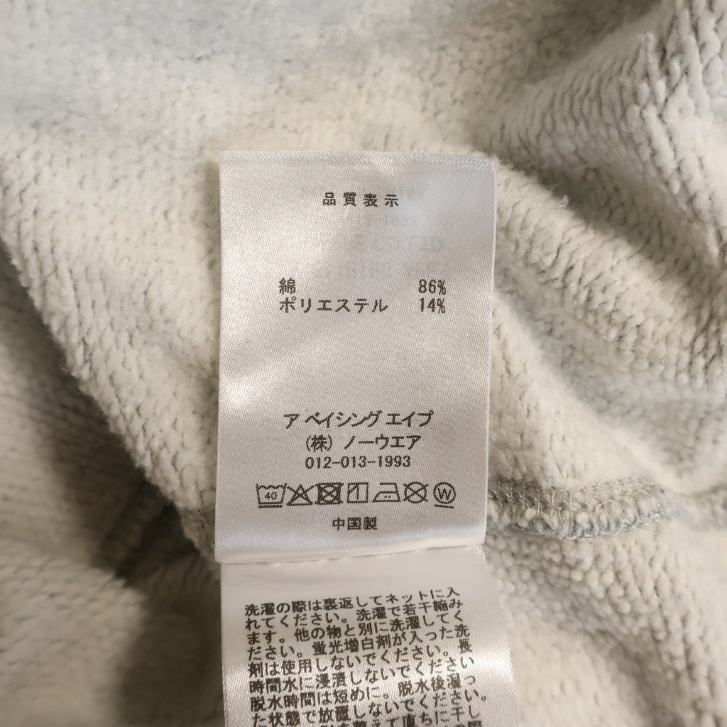 A BATHING APE(アベイシングエイプ) フロントメタルロゴプレート クルーネック スウェット トレーナー グレー