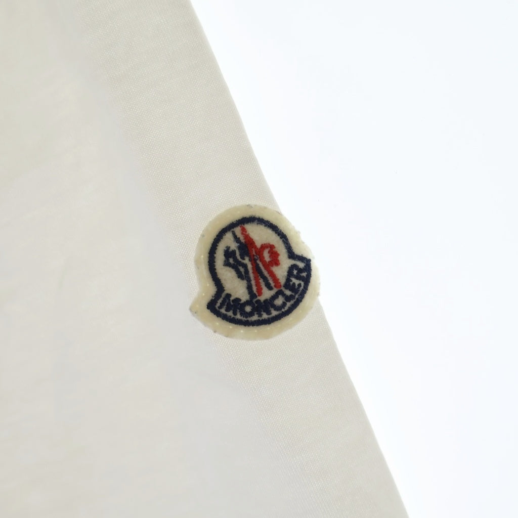 MONCLER(モンクレール) MAGLIA T-SHIRT マグリア フロントロゴプリント 半袖Tシャツ カットソー ホワイト D20918037550